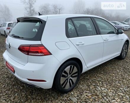 Белый Фольксваген e-Golf, объемом двигателя 0 л и пробегом 14 тыс. км за 16500 $, фото 10 на Automoto.ua