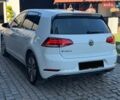 Белый Фольксваген e-Golf, объемом двигателя 0 л и пробегом 75 тыс. км за 14999 $, фото 13 на Automoto.ua