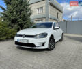 Білий Фольксваген e-Golf, об'ємом двигуна 0 л та пробігом 88 тис. км за 15700 $, фото 62 на Automoto.ua