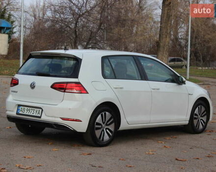 Белый Фольксваген e-Golf, объемом двигателя 0 л и пробегом 69 тыс. км за 13999 $, фото 9 на Automoto.ua