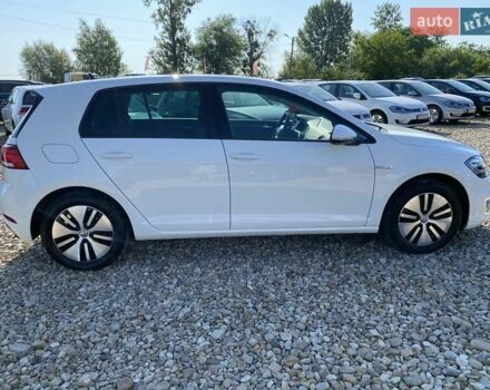 Белый Фольксваген e-Golf, объемом двигателя 0 л и пробегом 36 тыс. км за 14900 $, фото 8 на Automoto.ua