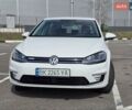 Білий Фольксваген e-Golf, об'ємом двигуна 0 л та пробігом 96 тис. км за 14400 $, фото 19 на Automoto.ua
