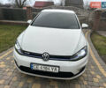 Белый Фольксваген e-Golf, объемом двигателя 0 л и пробегом 70 тыс. км за 13700 $, фото 10 на Automoto.ua