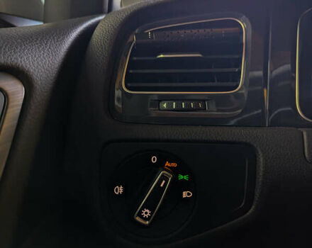 Білий Фольксваген e-Golf, об'ємом двигуна 0 л та пробігом 80 тис. км за 16900 $, фото 11 на Automoto.ua