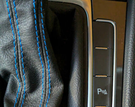 Білий Фольксваген e-Golf, об'ємом двигуна 0 л та пробігом 80 тис. км за 16900 $, фото 25 на Automoto.ua