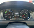 Белый Фольксваген e-Golf, объемом двигателя 0 л и пробегом 47 тыс. км за 15900 $, фото 12 на Automoto.ua