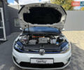 Белый Фольксваген e-Golf, объемом двигателя 0 л и пробегом 137 тыс. км за 13800 $, фото 22 на Automoto.ua