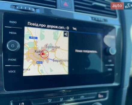 Белый Фольксваген e-Golf, объемом двигателя 0 л и пробегом 125 тыс. км за 13500 $, фото 35 на Automoto.ua