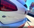 Белый Фольксваген e-Golf, объемом двигателя 100 л и пробегом 124 тыс. км за 13400 $, фото 9 на Automoto.ua