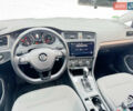 Белый Фольксваген e-Golf, объемом двигателя 0 л и пробегом 24 тыс. км за 15800 $, фото 10 на Automoto.ua