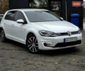Белый Фольксваген e-Golf, объемом двигателя 0 л и пробегом 68 тыс. км за 14700 $, фото 10 на Automoto.ua