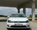 Білий Фольксваген e-Golf, об'ємом двигуна 0 л та пробігом 93 тис. км за 17500 $, фото 15 на Automoto.ua