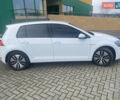 Белый Фольксваген e-Golf, объемом двигателя 0 л и пробегом 28 тыс. км за 15500 $, фото 1 на Automoto.ua