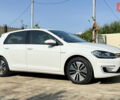 Белый Фольксваген e-Golf, объемом двигателя 0 л и пробегом 73 тыс. км за 17900 $, фото 5 на Automoto.ua