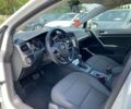 Белый Фольксваген e-Golf, объемом двигателя 0 л и пробегом 43 тыс. км за 14400 $, фото 18 на Automoto.ua