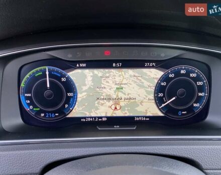 Белый Фольксваген e-Golf, объемом двигателя 0 л и пробегом 36 тыс. км за 14900 $, фото 2 на Automoto.ua