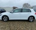 Белый Фольксваген e-Golf, объемом двигателя 0 л и пробегом 41 тыс. км за 15200 $, фото 7 на Automoto.ua