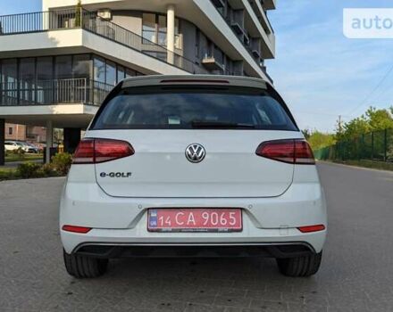 Білий Фольксваген e-Golf, об'ємом двигуна 0 л та пробігом 56 тис. км за 14950 $, фото 8 на Automoto.ua