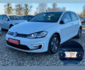 Белый Фольксваген e-Golf, объемом двигателя 0 л и пробегом 8 тыс. км за 18400 $, фото 1 на Automoto.ua