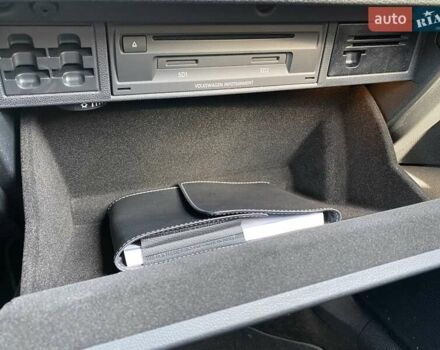 Белый Фольксваген e-Golf, объемом двигателя 0 л и пробегом 36 тыс. км за 14900 $, фото 30 на Automoto.ua