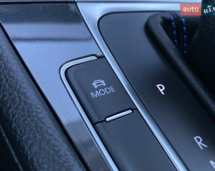 Белый Фольксваген e-Golf, объемом двигателя 0 л и пробегом 22 тыс. км за 14400 $, фото 28 на Automoto.ua