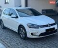 Белый Фольксваген e-Golf, объемом двигателя 0 л и пробегом 75 тыс. км за 14999 $, фото 2 на Automoto.ua