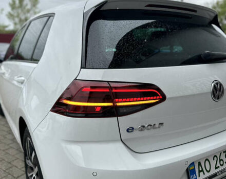 Белый Фольксваген e-Golf, объемом двигателя 0 л и пробегом 20 тыс. км за 18499 $, фото 9 на Automoto.ua