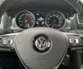 Белый Фольксваген e-Golf, объемом двигателя 0 л и пробегом 55 тыс. км за 15900 $, фото 23 на Automoto.ua