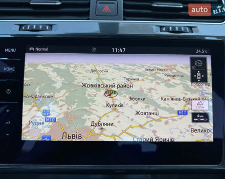 Белый Фольксваген e-Golf, объемом двигателя 0 л и пробегом 22 тыс. км за 14400 $, фото 25 на Automoto.ua