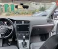 Белый Фольксваген e-Golf, объемом двигателя 0 л и пробегом 97 тыс. км за 13600 $, фото 12 на Automoto.ua