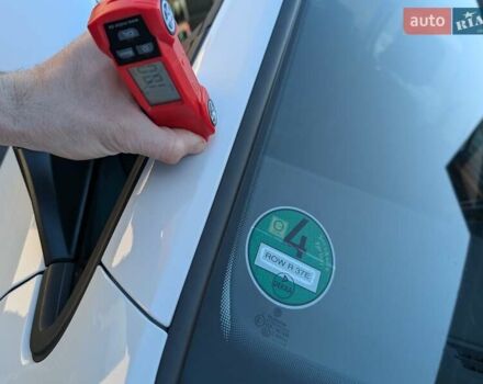 Білий Фольксваген e-Golf, об'ємом двигуна 0 л та пробігом 28 тис. км за 14900 $, фото 25 на Automoto.ua