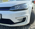 Белый Фольксваген e-Golf, объемом двигателя 0 л и пробегом 73 тыс. км за 17900 $, фото 25 на Automoto.ua