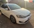 Белый Фольксваген e-Golf, объемом двигателя 0 л и пробегом 92 тыс. км за 14750 $, фото 2 на Automoto.ua