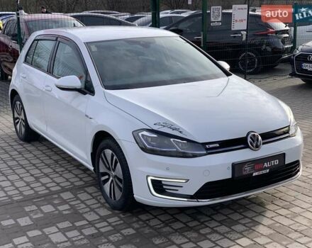 Белый Фольксваген e-Golf, объемом двигателя 0 л и пробегом 73 тыс. км за 13955 $, фото 9 на Automoto.ua