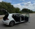 Білий Фольксваген e-Golf, об'ємом двигуна 0 л та пробігом 93 тис. км за 17500 $, фото 10 на Automoto.ua