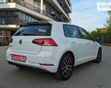 Білий Фольксваген e-Golf, об'ємом двигуна 0 л та пробігом 56 тис. км за 14950 $, фото 6 на Automoto.ua