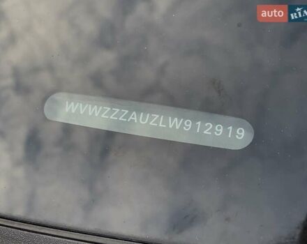 Белый Фольксваген e-Golf, объемом двигателя 0 л и пробегом 73 тыс. км за 13955 $, фото 62 на Automoto.ua