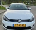 Белый Фольксваген e-Golf, объемом двигателя 0 л и пробегом 138 тыс. км за 11200 $, фото 1 на Automoto.ua