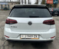 Белый Фольксваген e-Golf, объемом двигателя 0 л и пробегом 98 тыс. км за 16450 $, фото 4 на Automoto.ua