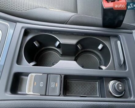 Белый Фольксваген e-Golf, объемом двигателя 0 л и пробегом 36 тыс. км за 14900 $, фото 27 на Automoto.ua