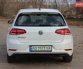 Белый Фольксваген e-Golf, объемом двигателя 0 л и пробегом 69 тыс. км за 13999 $, фото 10 на Automoto.ua