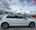 Белый Фольксваген e-Golf, объемом двигателя 0 л и пробегом 130 тыс. км за 13350 $, фото 7 на Automoto.ua