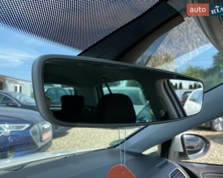 Белый Фольксваген e-Golf, объемом двигателя 0 л и пробегом 36 тыс. км за 14900 $, фото 29 на Automoto.ua