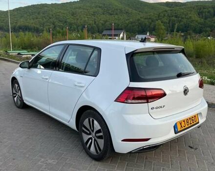Белый Фольксваген e-Golf, объемом двигателя 0 л и пробегом 138 тыс. км за 11200 $, фото 7 на Automoto.ua