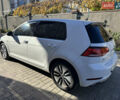 Белый Фольксваген e-Golf, объемом двигателя 0 л и пробегом 47 тыс. км за 15900 $, фото 3 на Automoto.ua