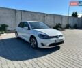 Белый Фольксваген e-Golf, объемом двигателя 0 л и пробегом 40 тыс. км за 19200 $, фото 5 на Automoto.ua