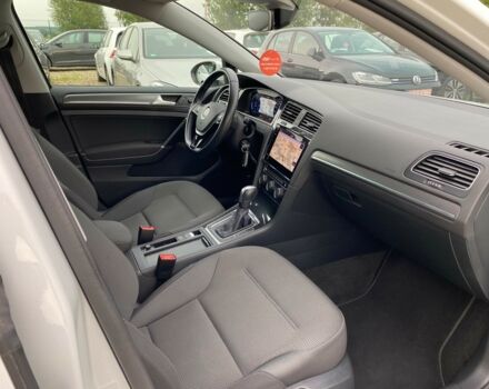 Білий Фольксваген e-Golf, об'ємом двигуна 0 л та пробігом 27 тис. км за 15700 $, фото 88 на Automoto.ua