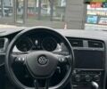 Белый Фольксваген e-Golf, объемом двигателя 0 л и пробегом 67 тыс. км за 13900 $, фото 15 на Automoto.ua