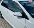 Белый Фольксваген e-Golf, объемом двигателя 0 л и пробегом 63 тыс. км за 13499 $, фото 47 на Automoto.ua