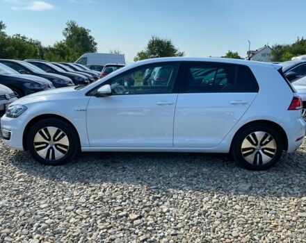 Білий Фольксваген e-Golf, об'ємом двигуна 0 л та пробігом 27 тис. км за 15700 $, фото 9 на Automoto.ua
